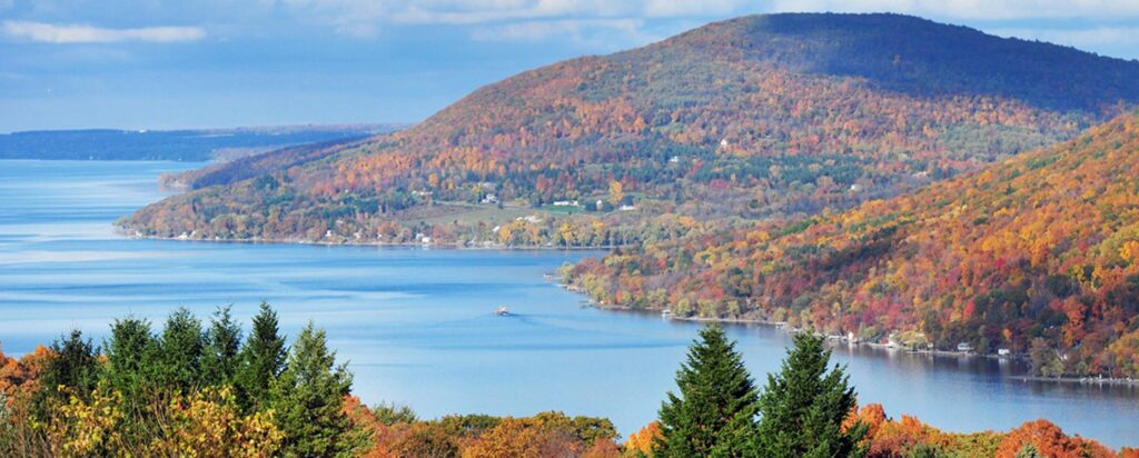 best fall foliage in new york