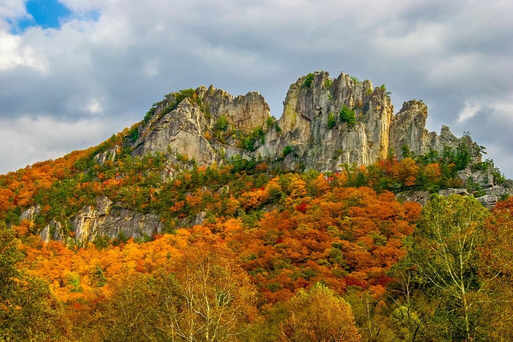 best fall foliage in west virginia