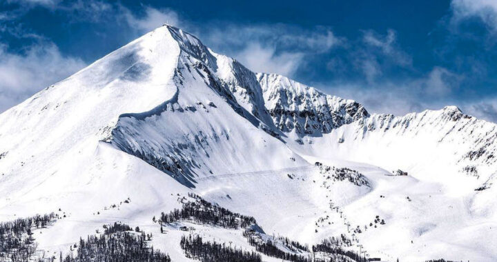 best skiing in washington