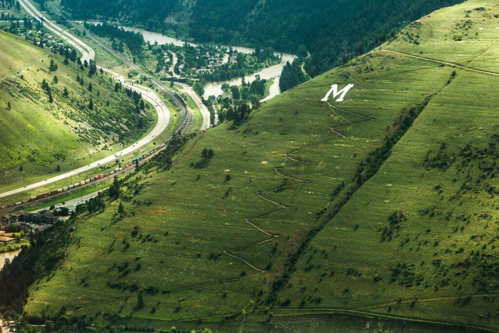 the M trail