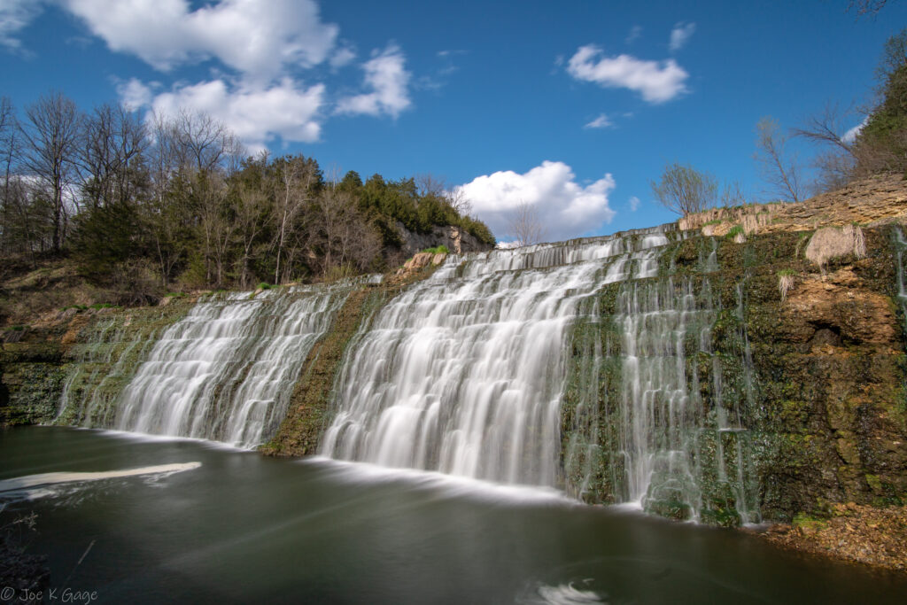 Waterfalls In Illinois to visit in spring